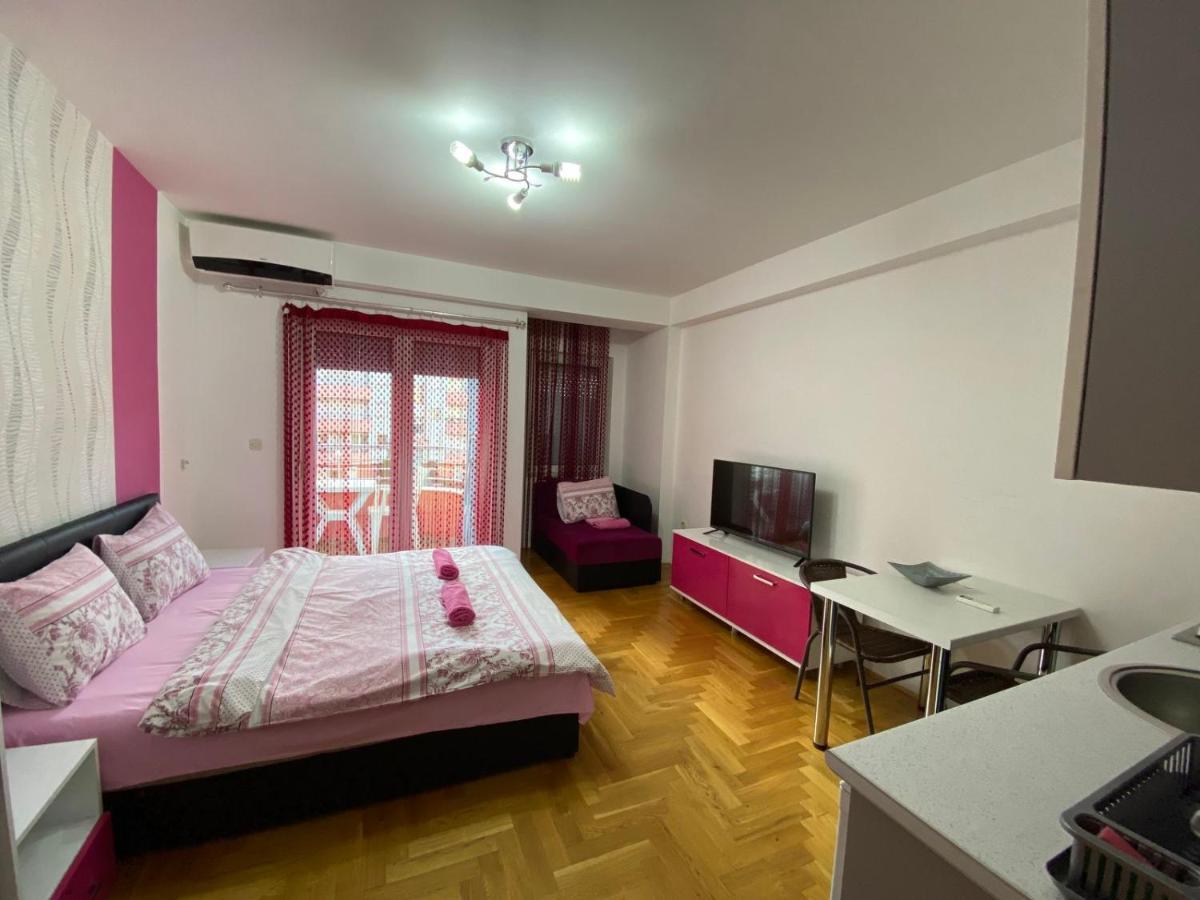 Front Beach Exclusive Apartments Struga Dış mekan fotoğraf