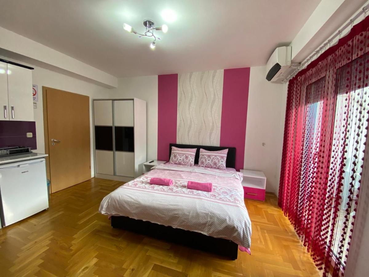 Front Beach Exclusive Apartments Struga Dış mekan fotoğraf