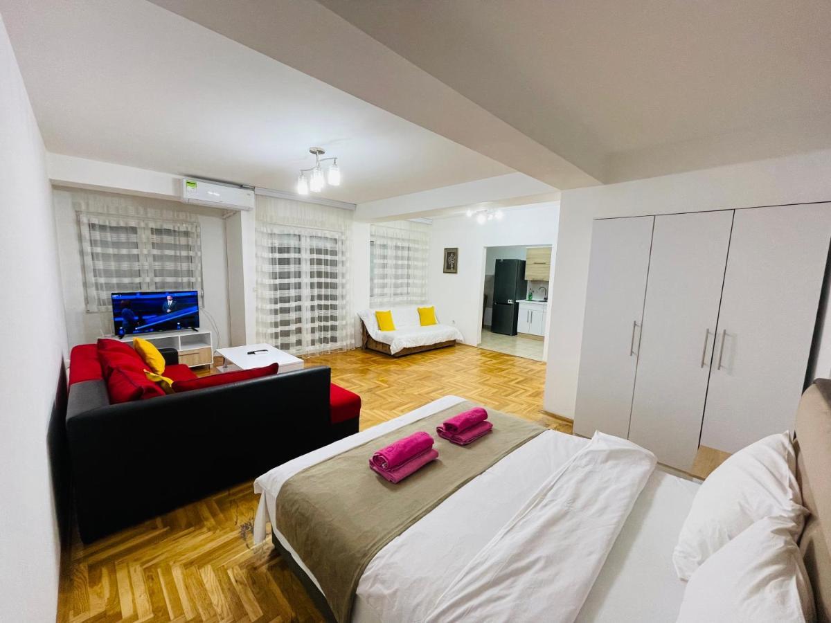 Front Beach Exclusive Apartments Struga Dış mekan fotoğraf