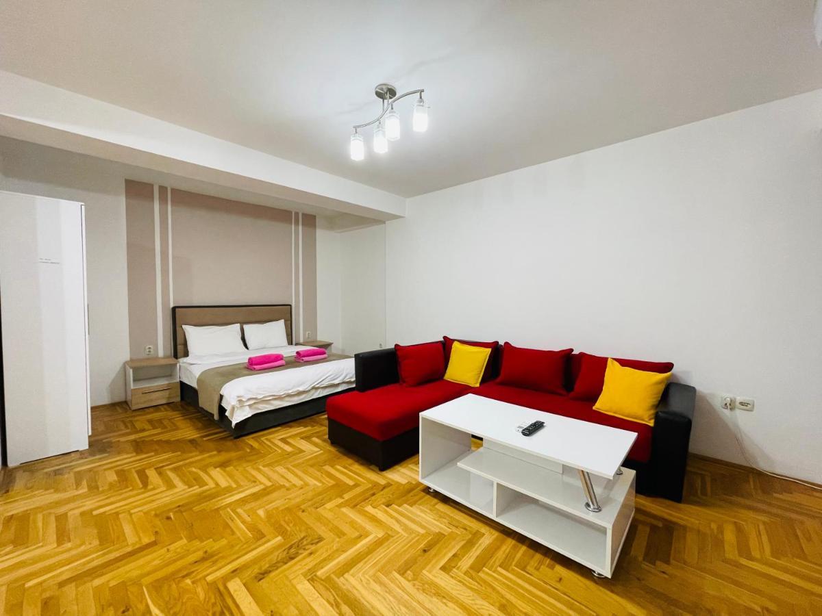 Front Beach Exclusive Apartments Struga Dış mekan fotoğraf