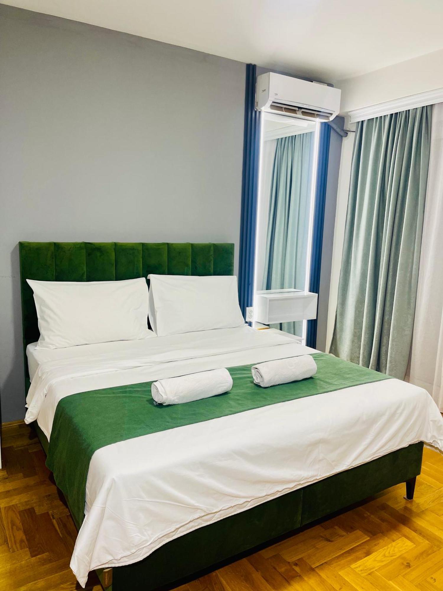 Front Beach Exclusive Apartments Struga Dış mekan fotoğraf
